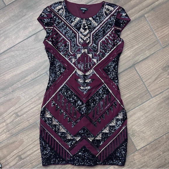 Express Dress - Picture 10 of 11